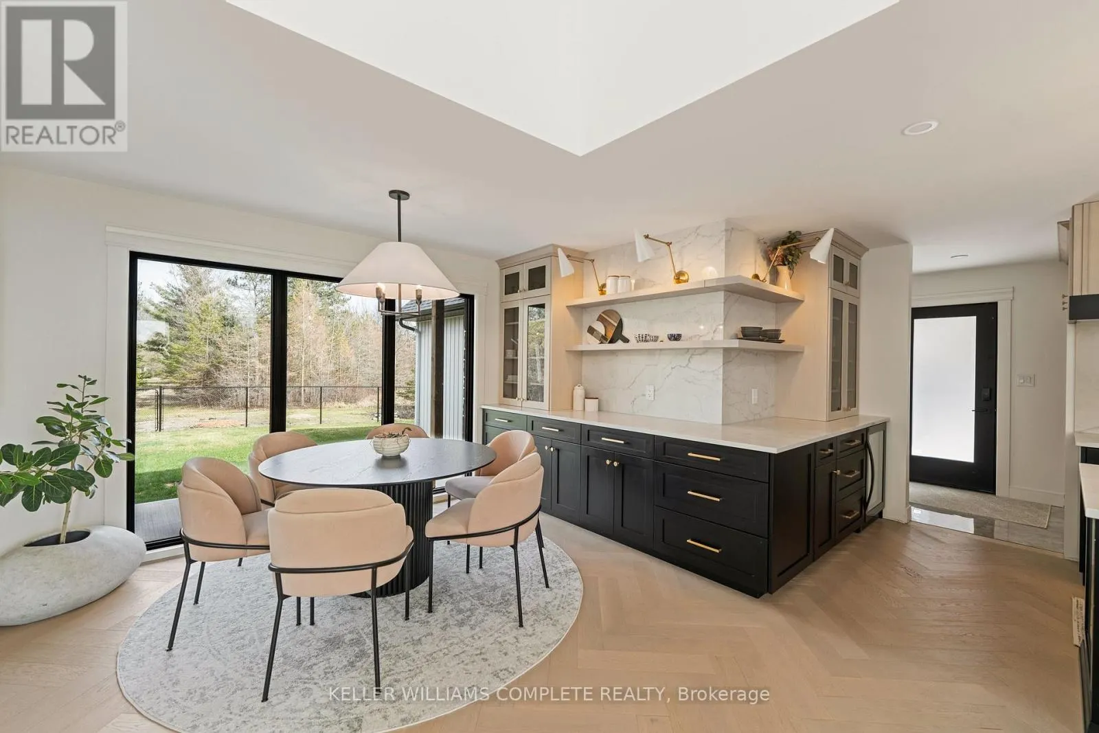 3901 WHITE ROAD