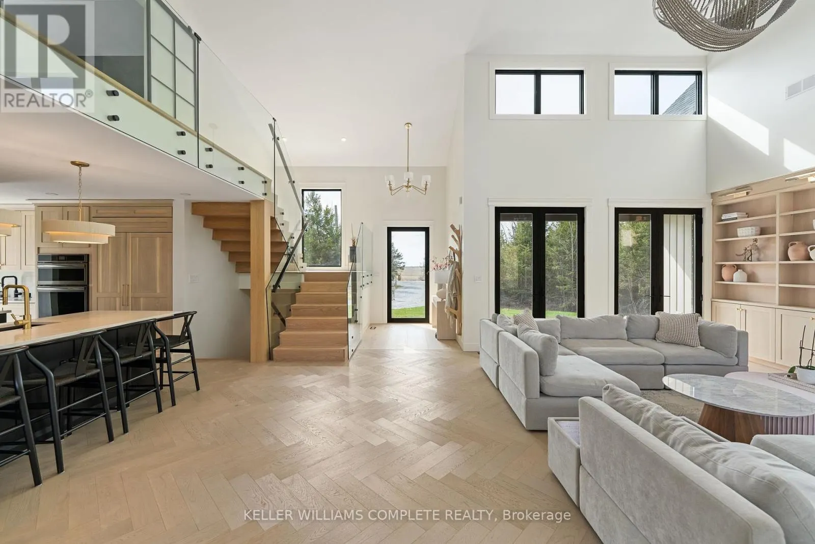 3901 WHITE ROAD