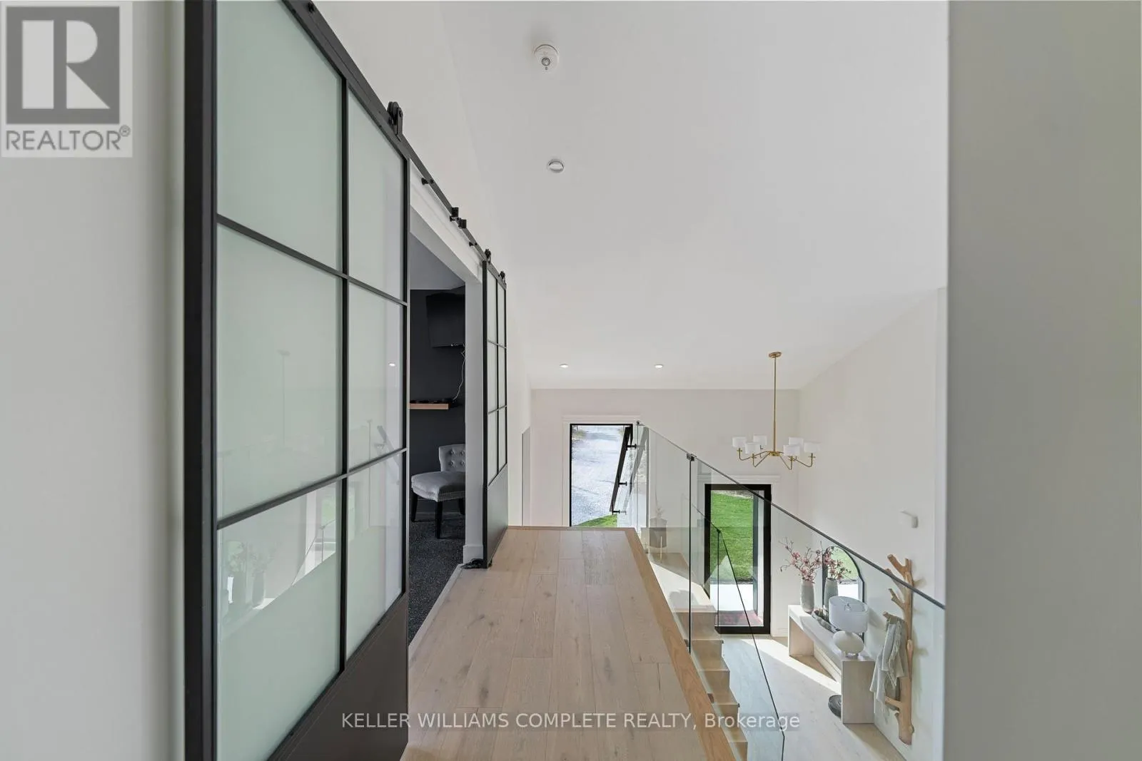 3901 WHITE ROAD