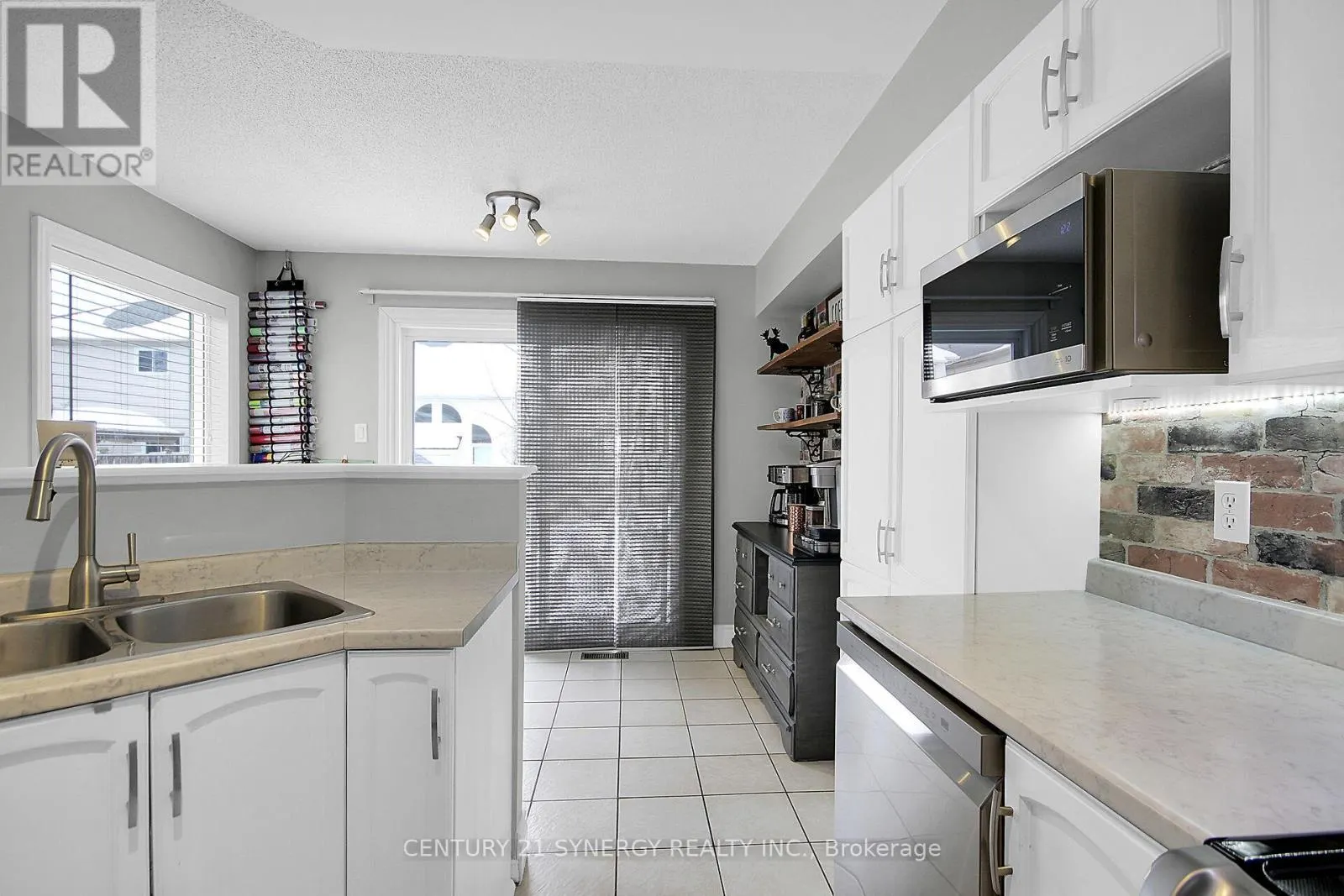 186 MOUNTSHANNON DRIVE