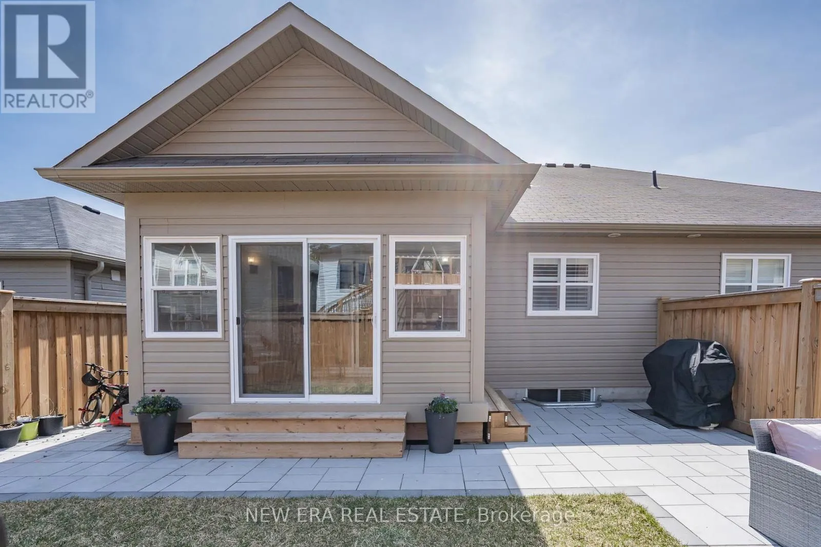 67 CORTLAND WAY