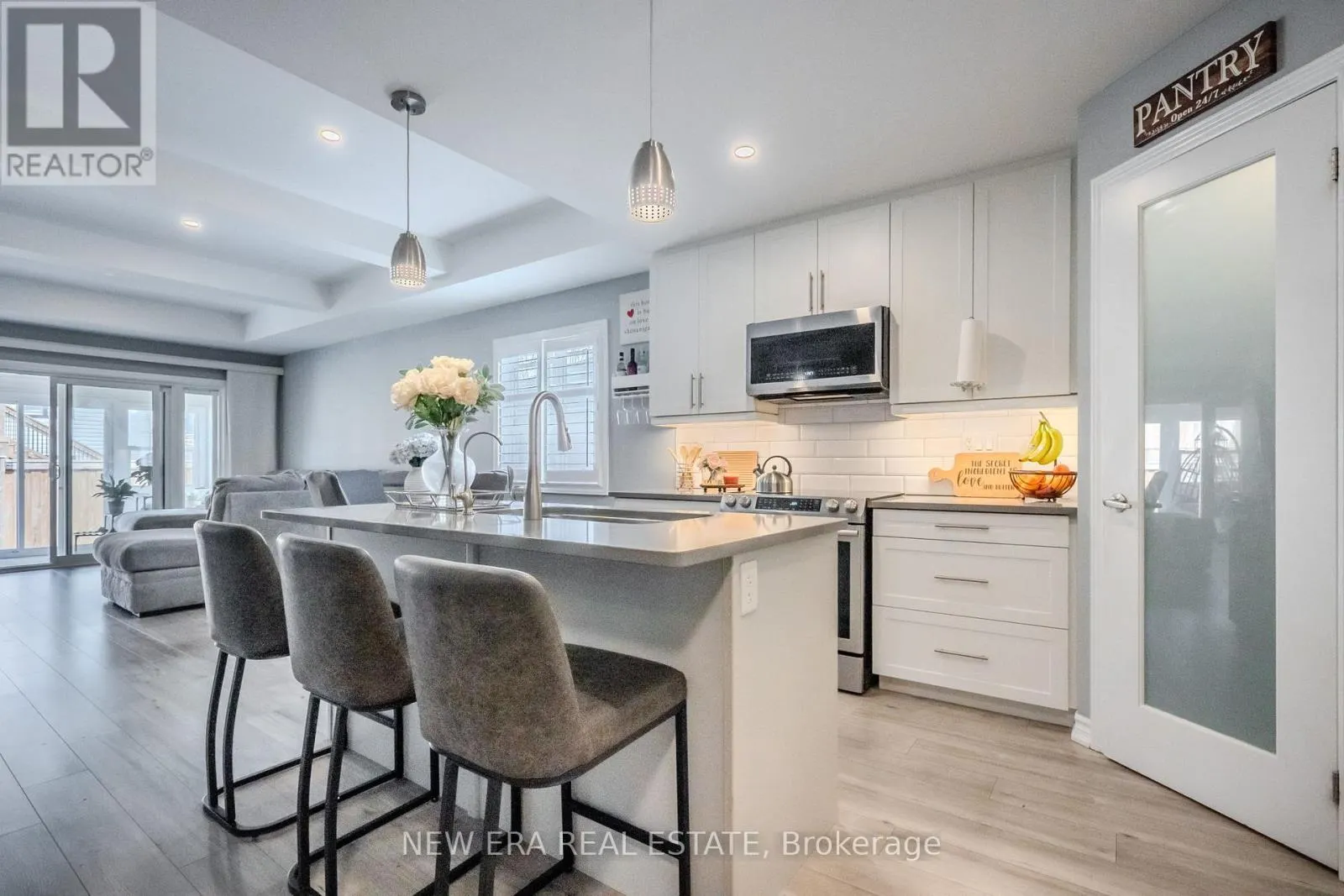 67 CORTLAND WAY