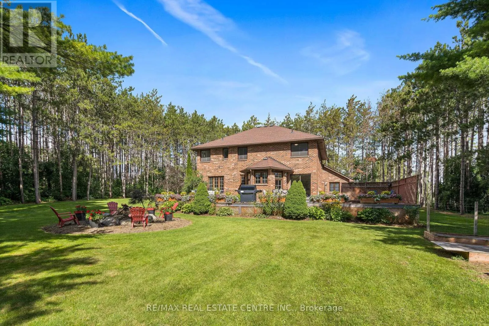 4 PINE RIDGE ROAD
