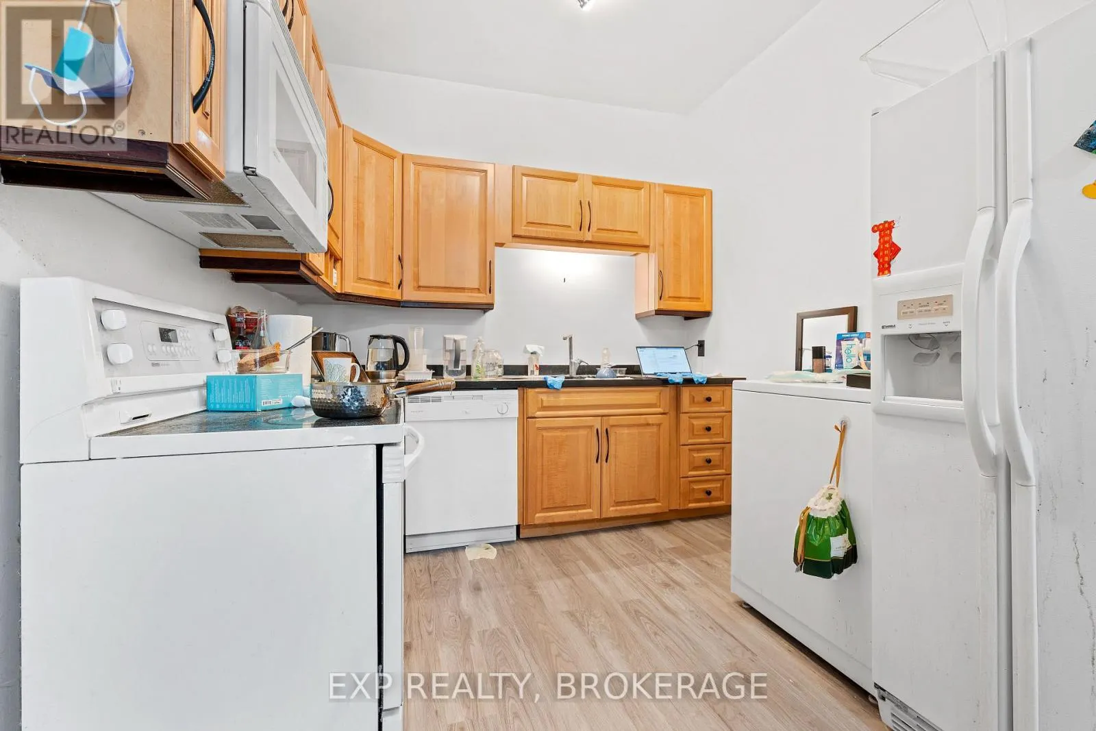 148-150 KING STREET W