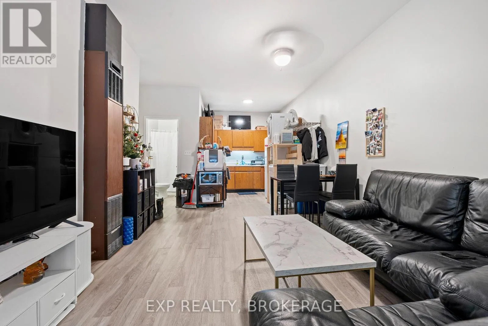 148-150 KING STREET W