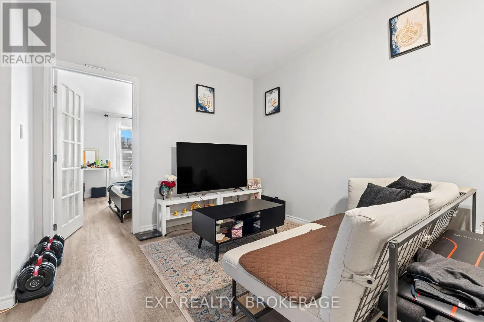 148-150 KING STREET W