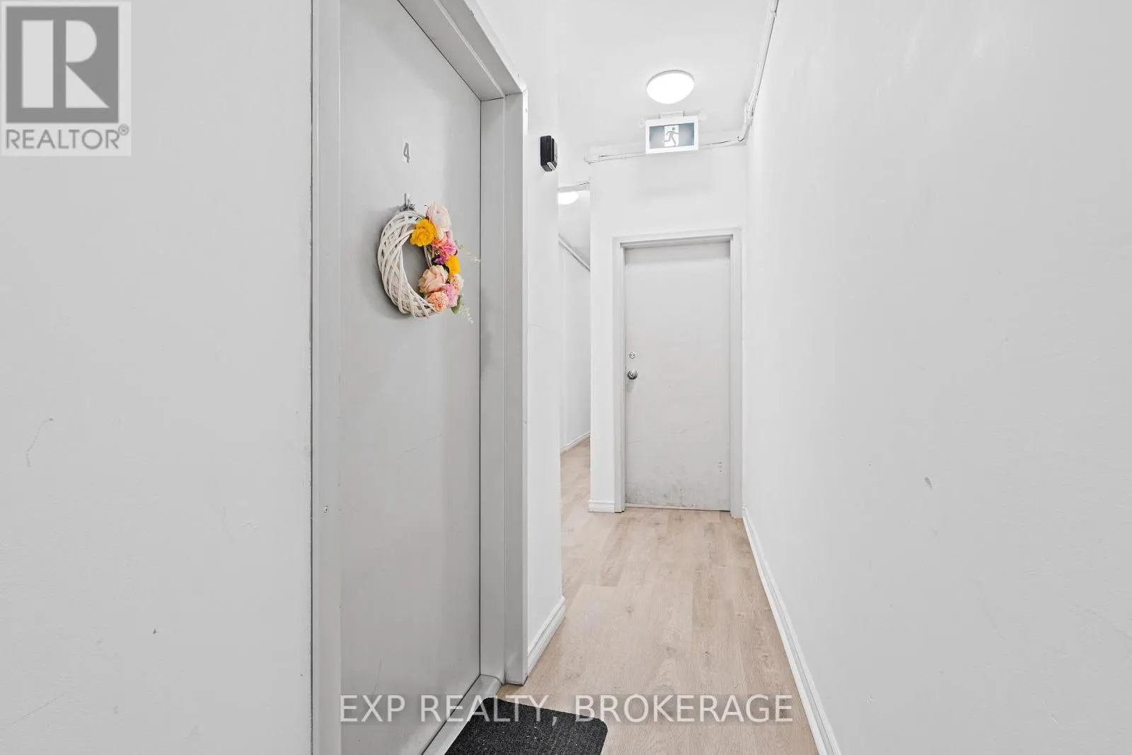 148-150 KING STREET W