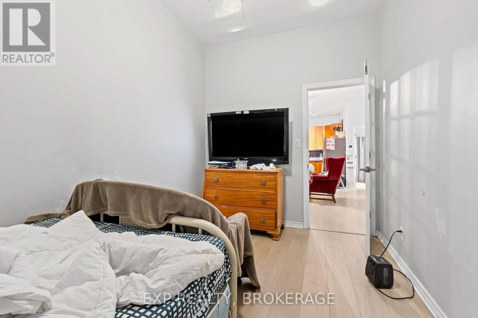 148-150 KING STREET W