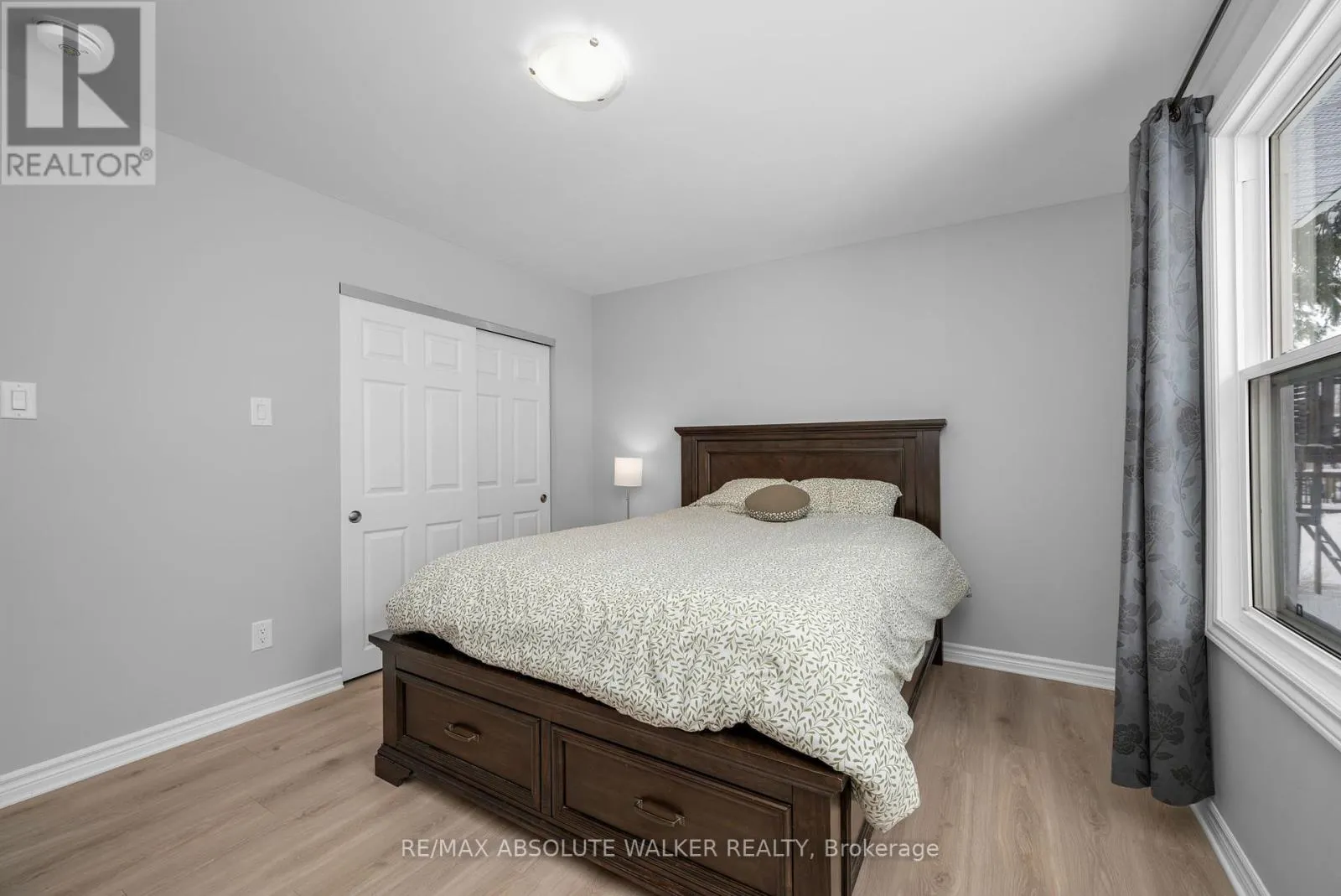 2477 MERIVALE ROAD