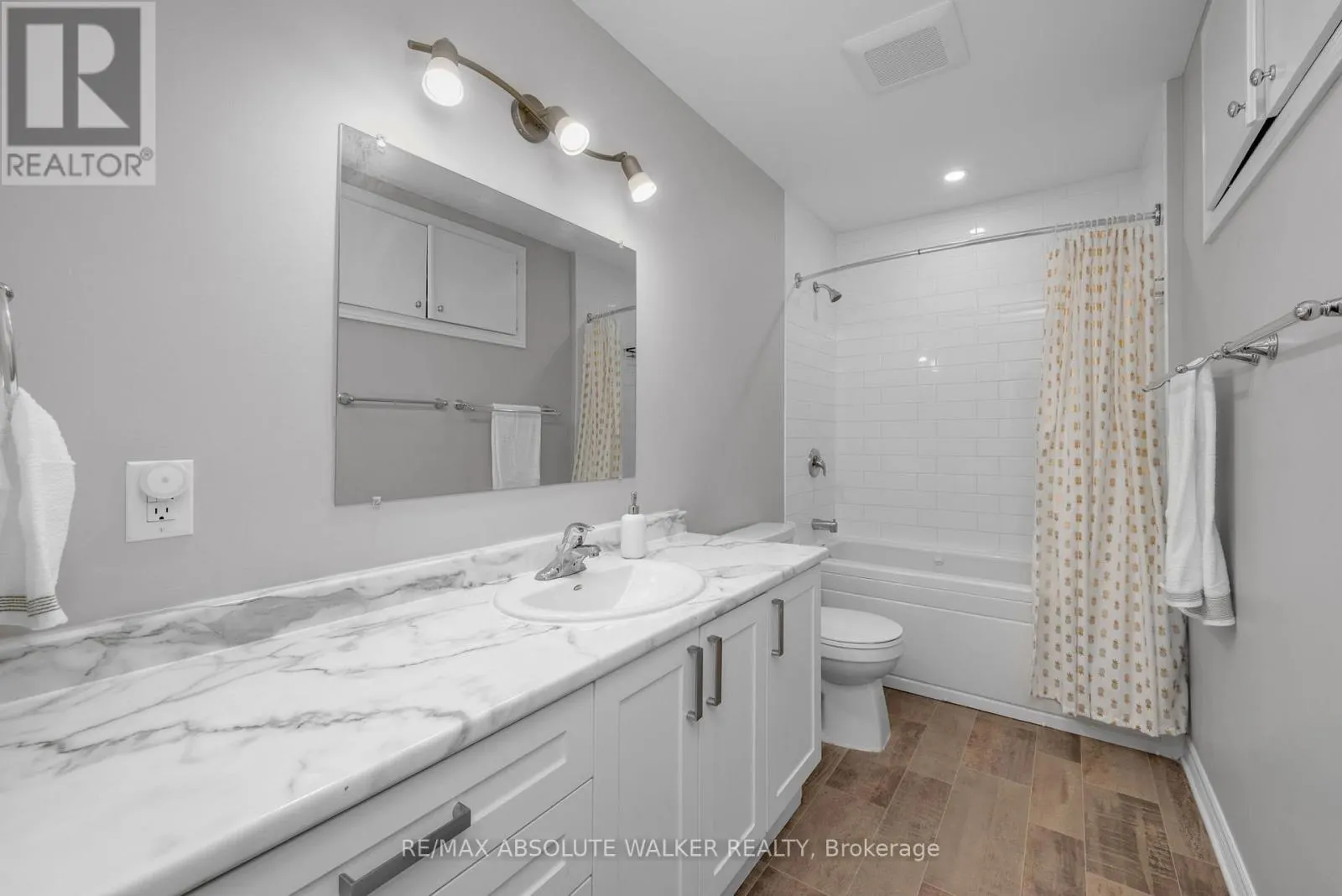 2477 MERIVALE ROAD