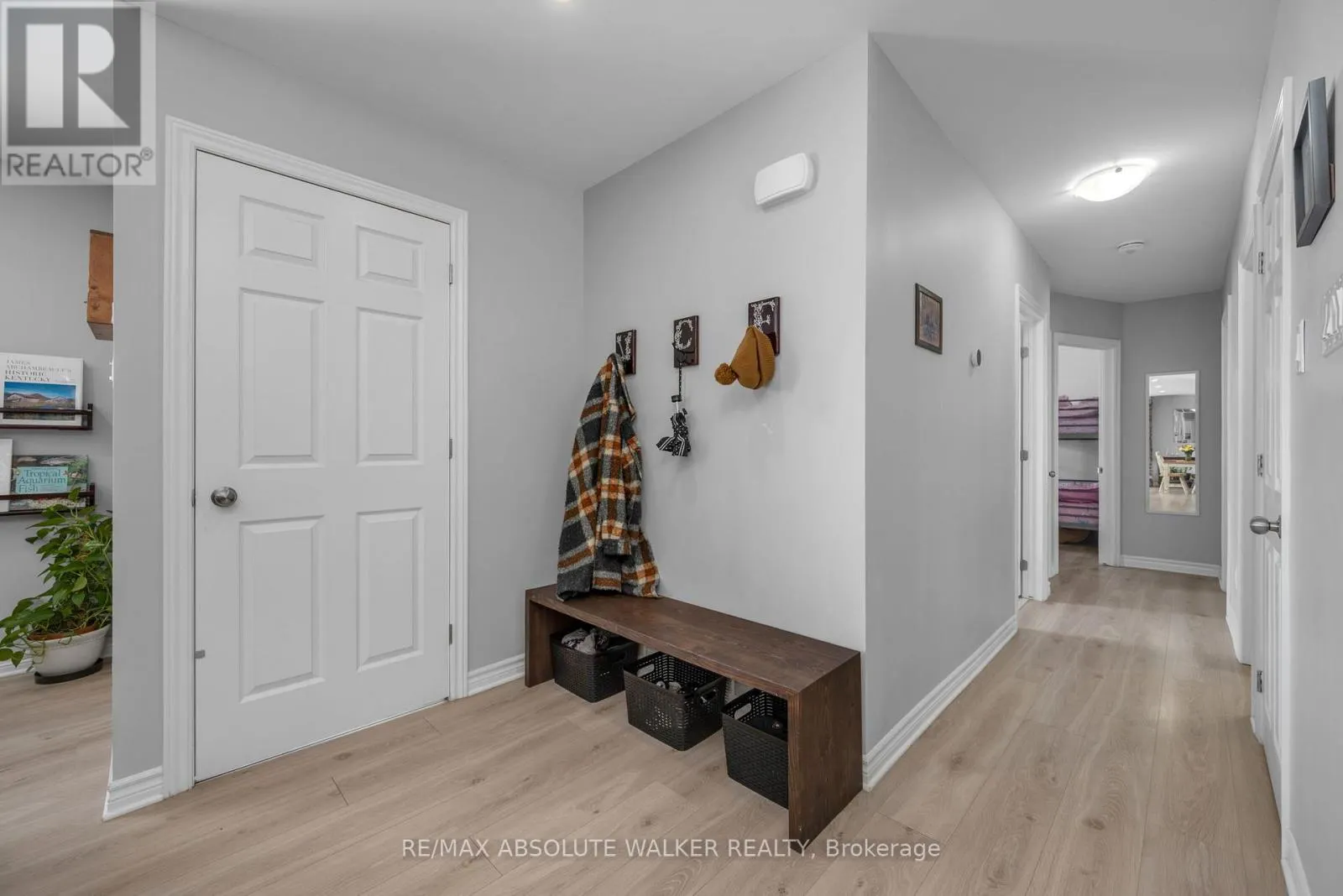 2477 MERIVALE ROAD