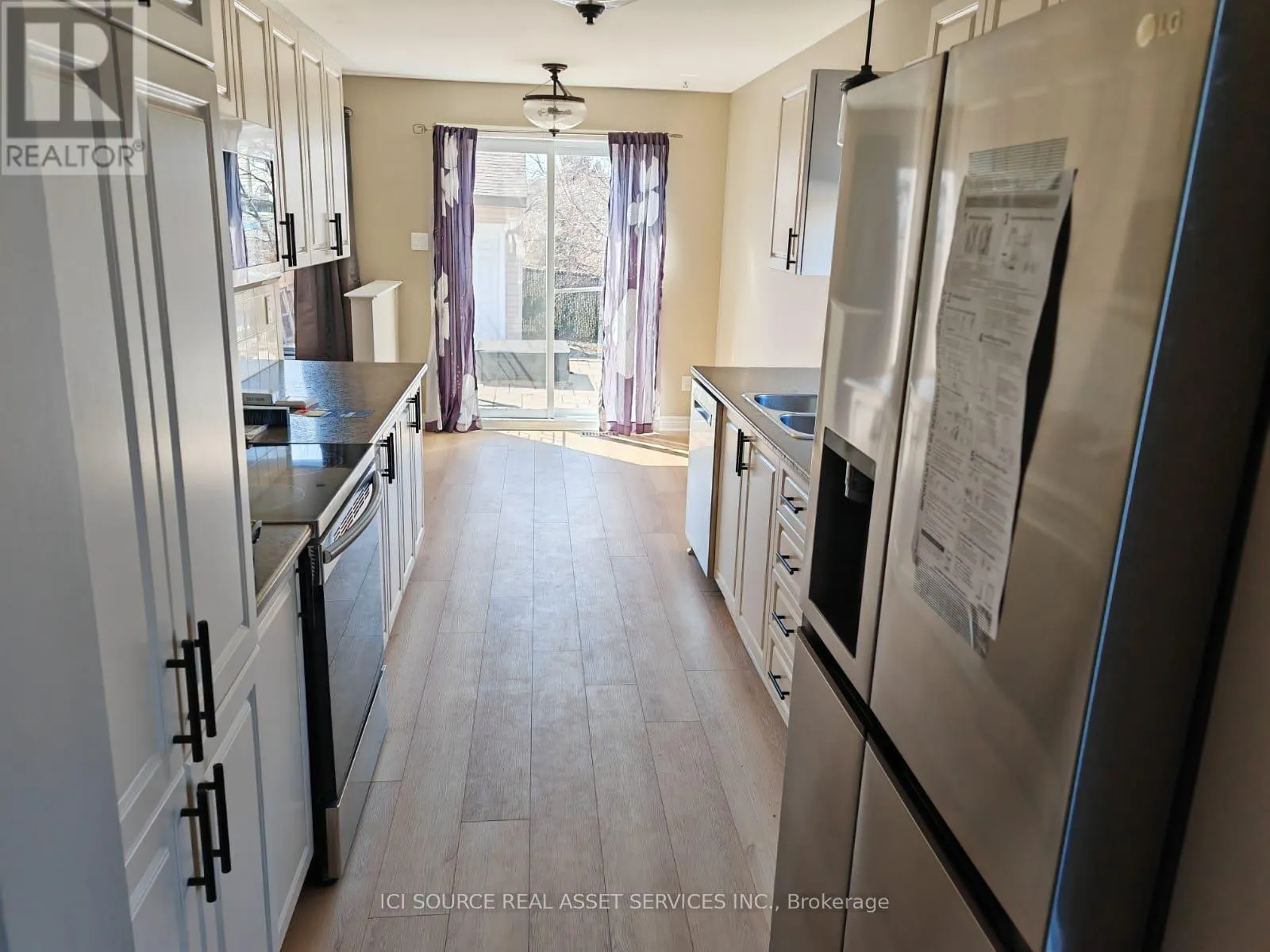 192 MOJAVE CRESCENT