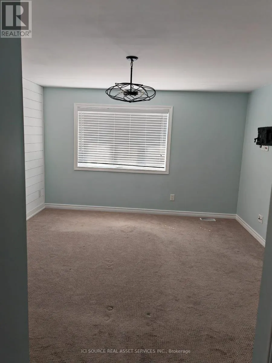 192 MOJAVE CRESCENT