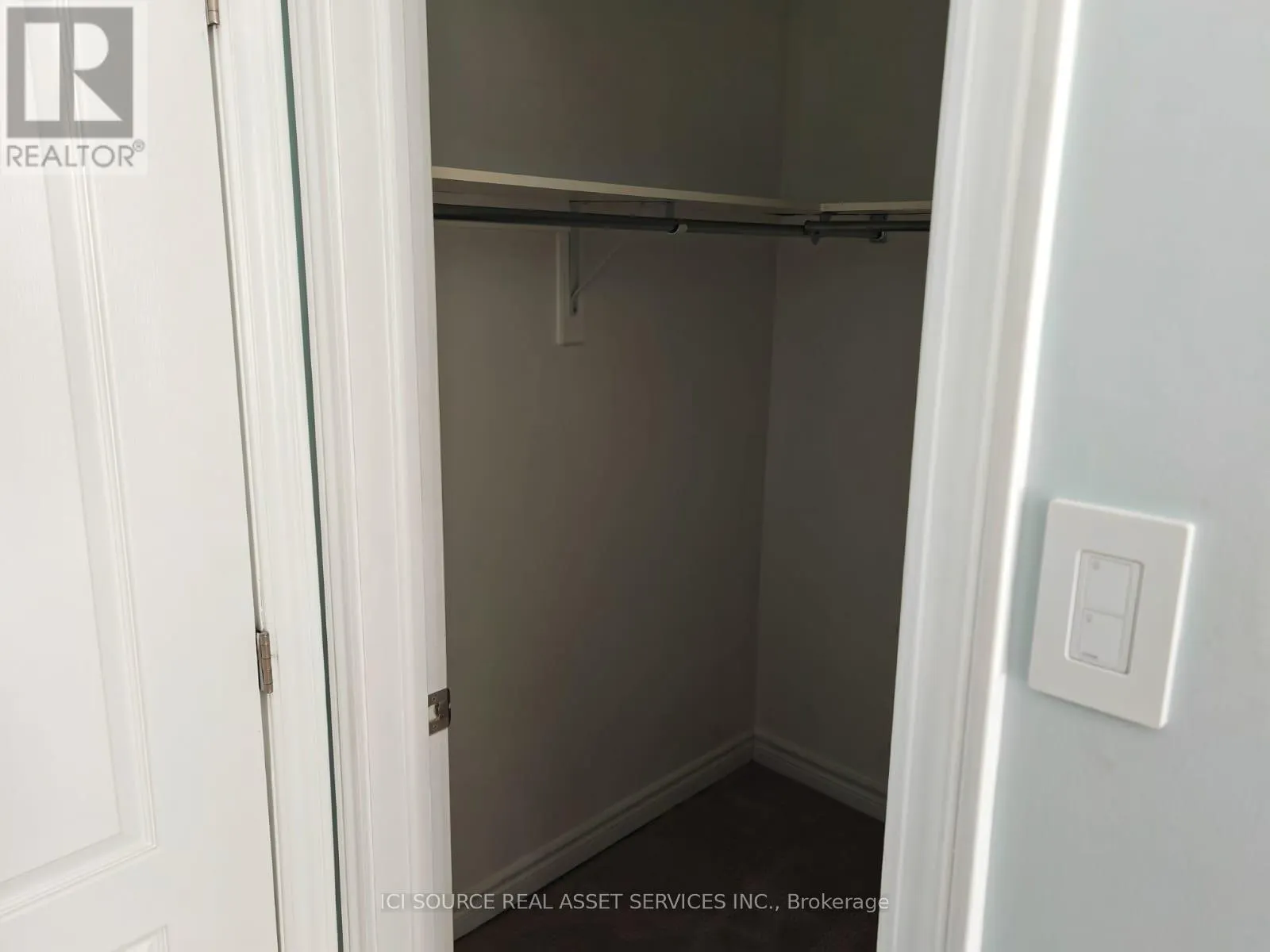 192 MOJAVE CRESCENT