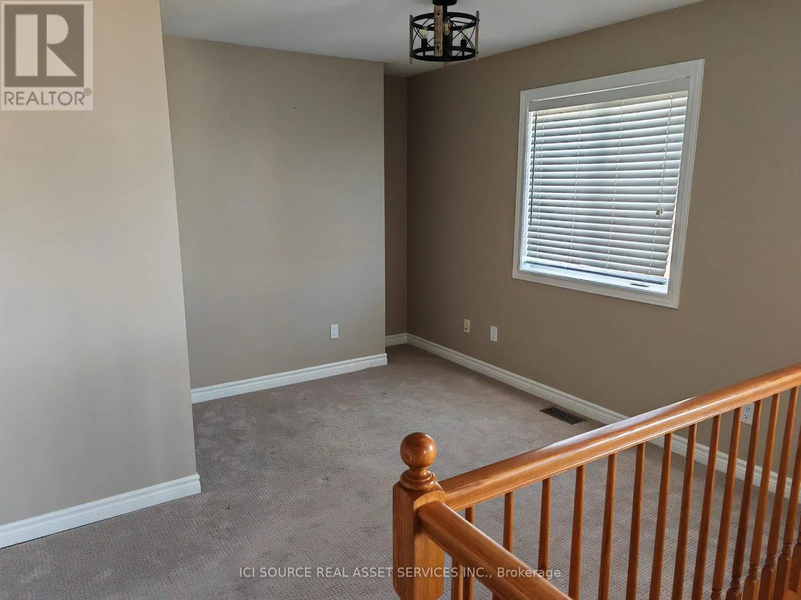 192 MOJAVE CRESCENT