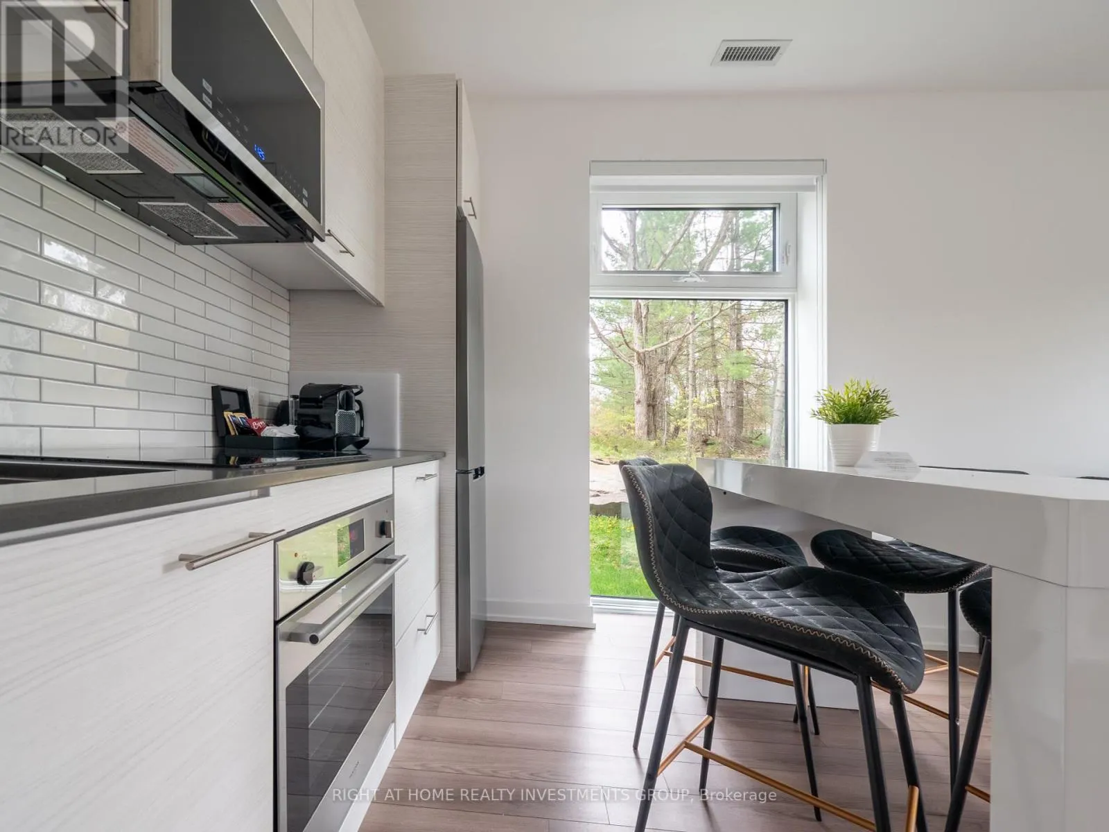 114 - 120 CARRICK TERRACE