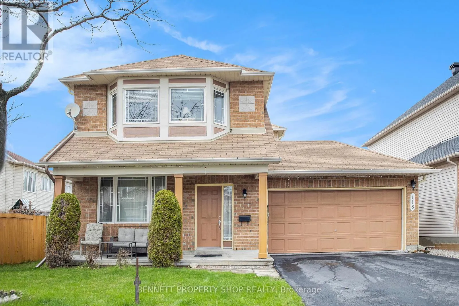 118 HOLLOWBROOK DRIVE