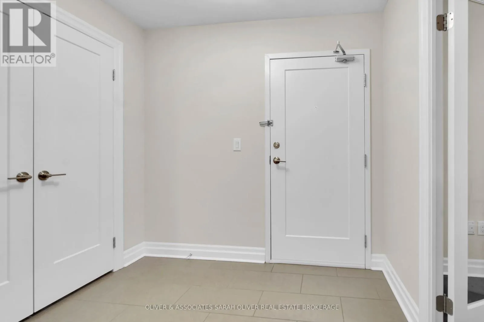 1908 - 505 TALBOT STREET, #1908