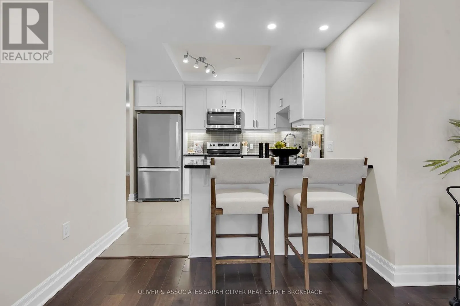 1908 - 505 TALBOT STREET, #1908