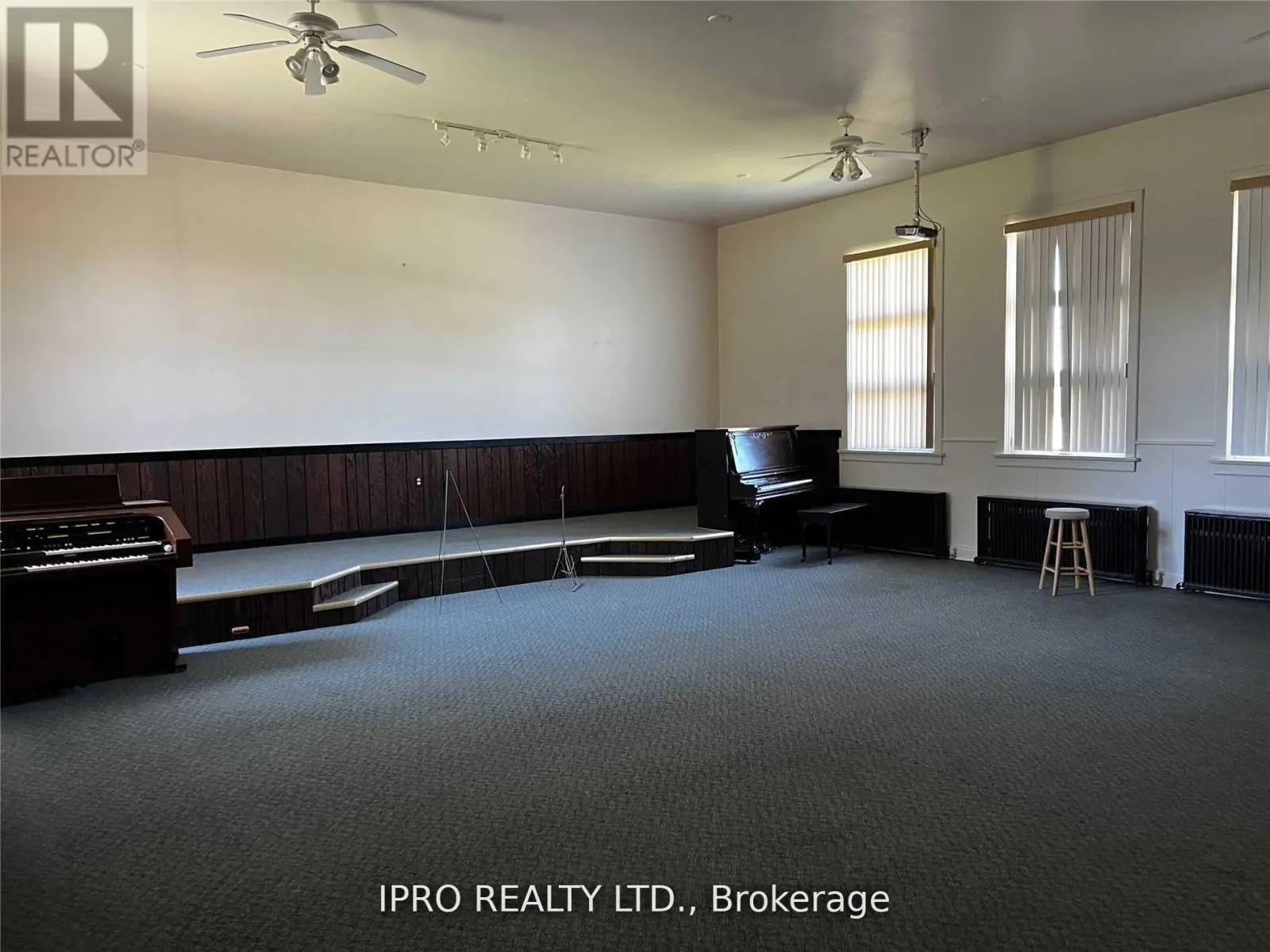 10611 HIGHWAY 3