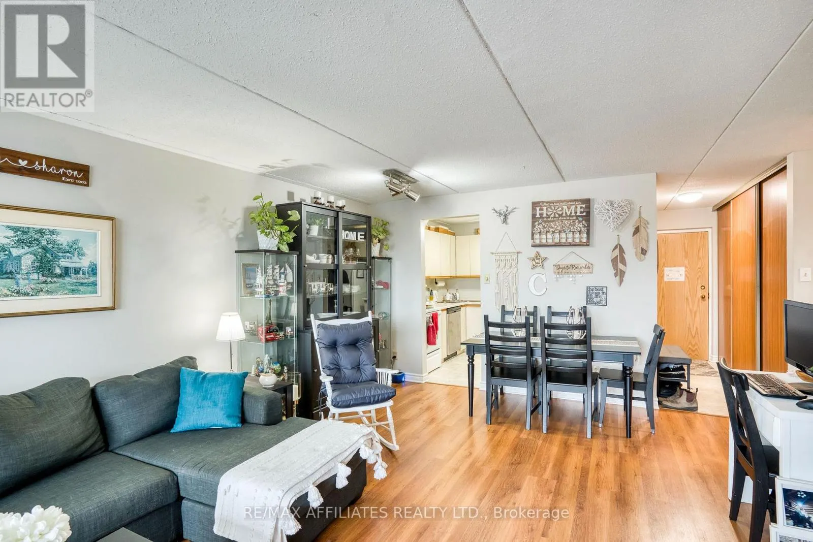 307 - 206 WOODWARD STREET