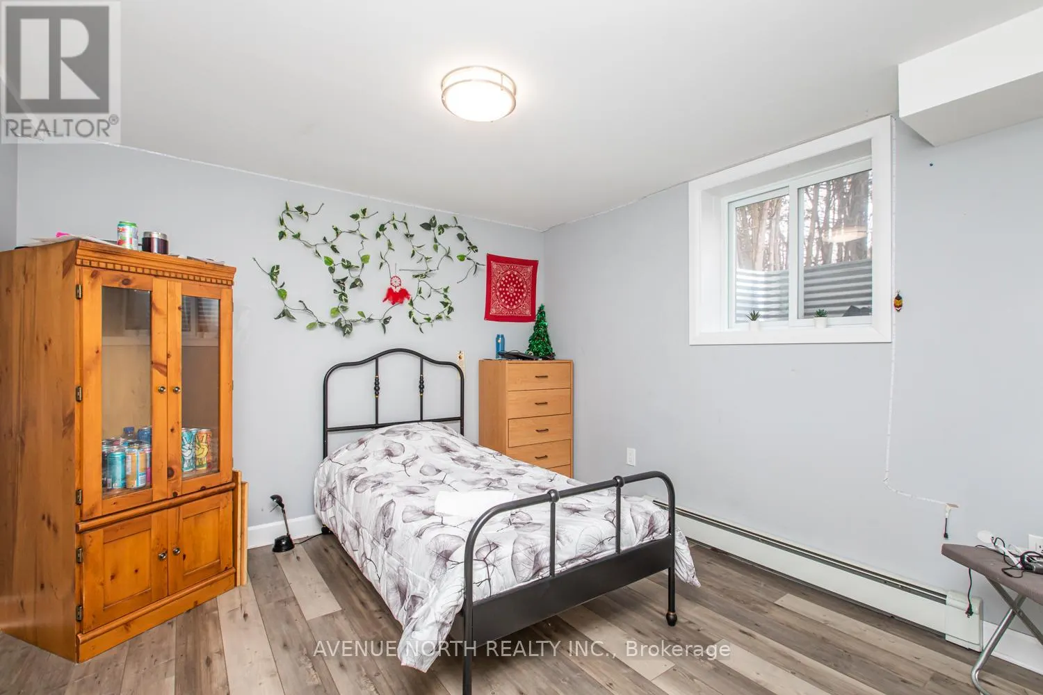 44 LAZY NOL COURT