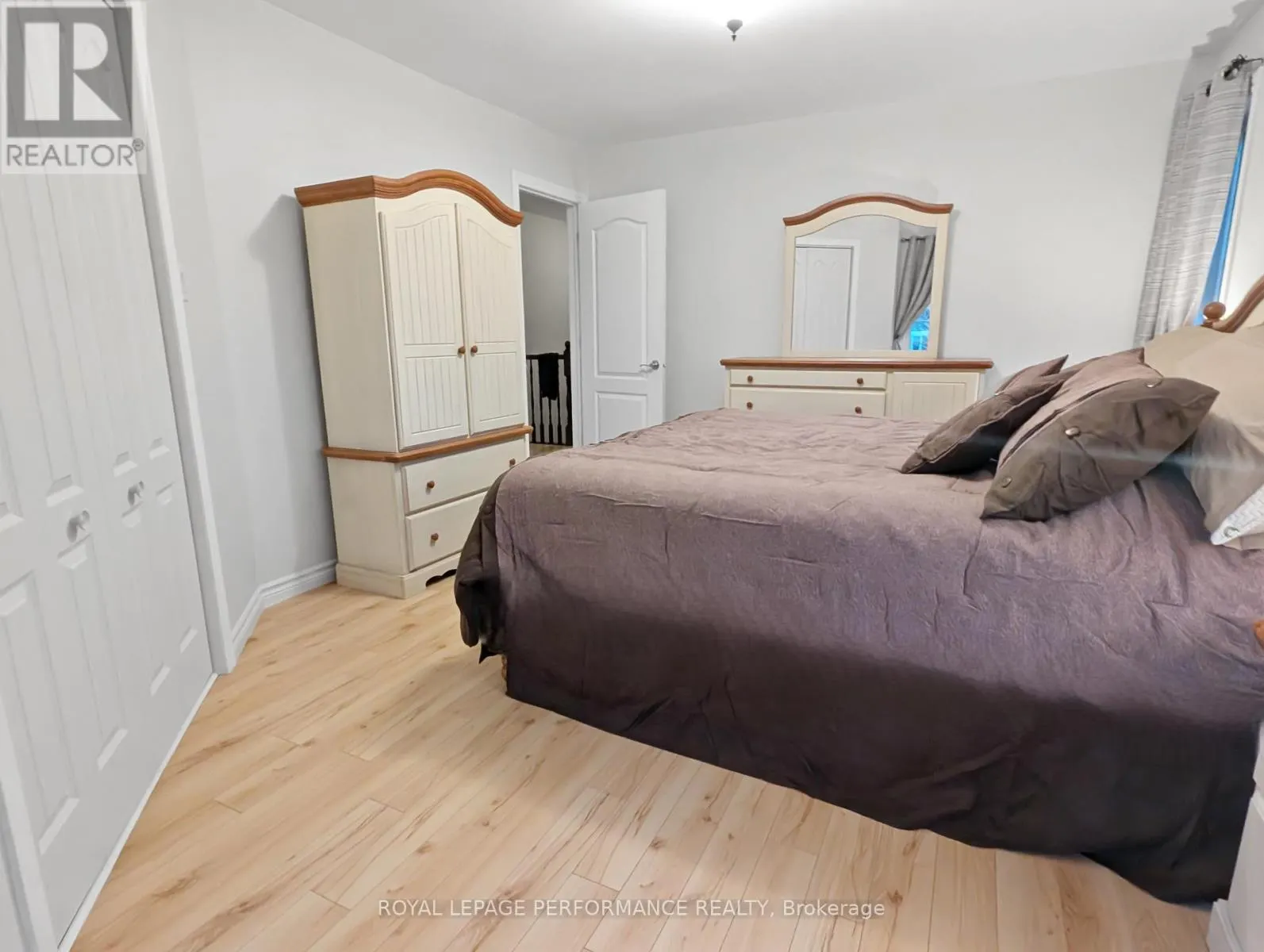 6218 SHANNON LANE