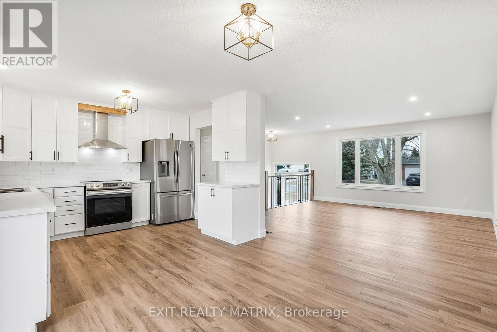 58 CASTLEBEAU STREET