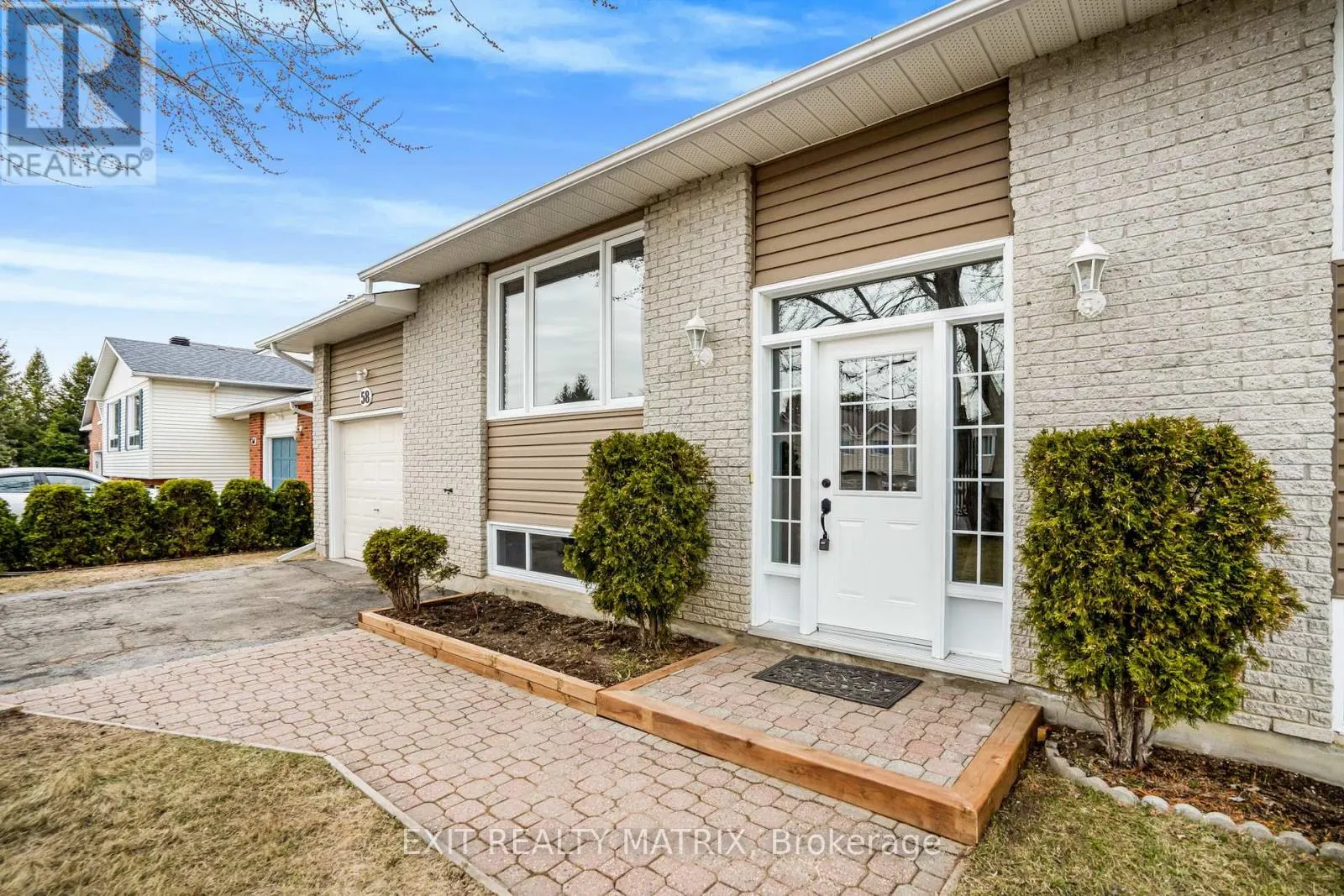 58 CASTLEBEAU STREET