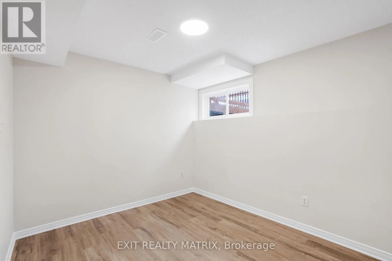 58 CASTLEBEAU STREET