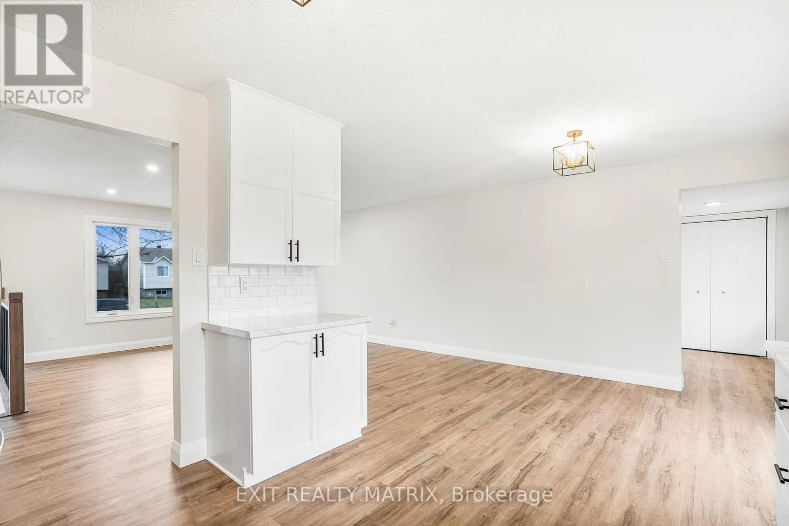 58 CASTLEBEAU STREET