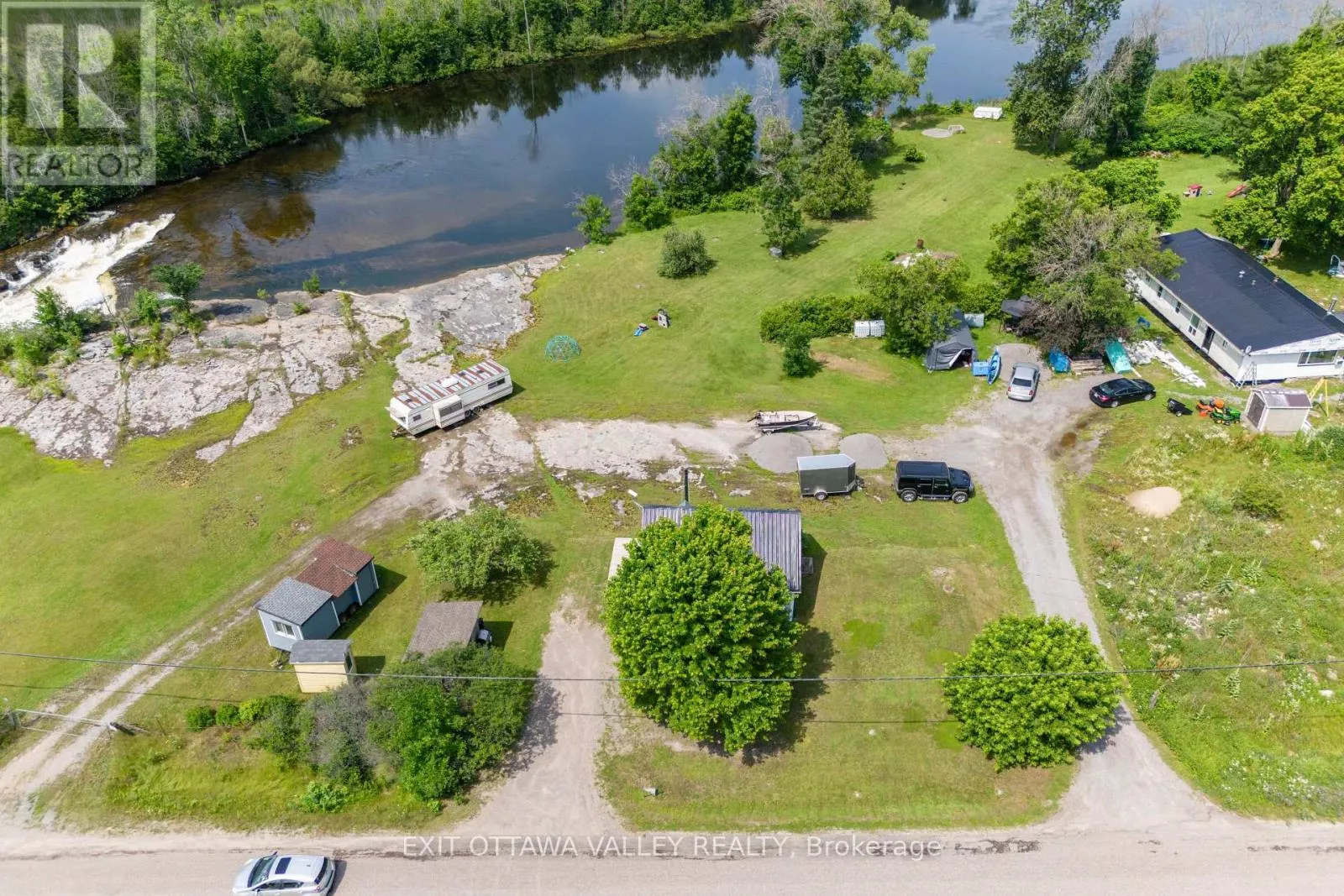 1244 FOURTH CHUTE ROAD