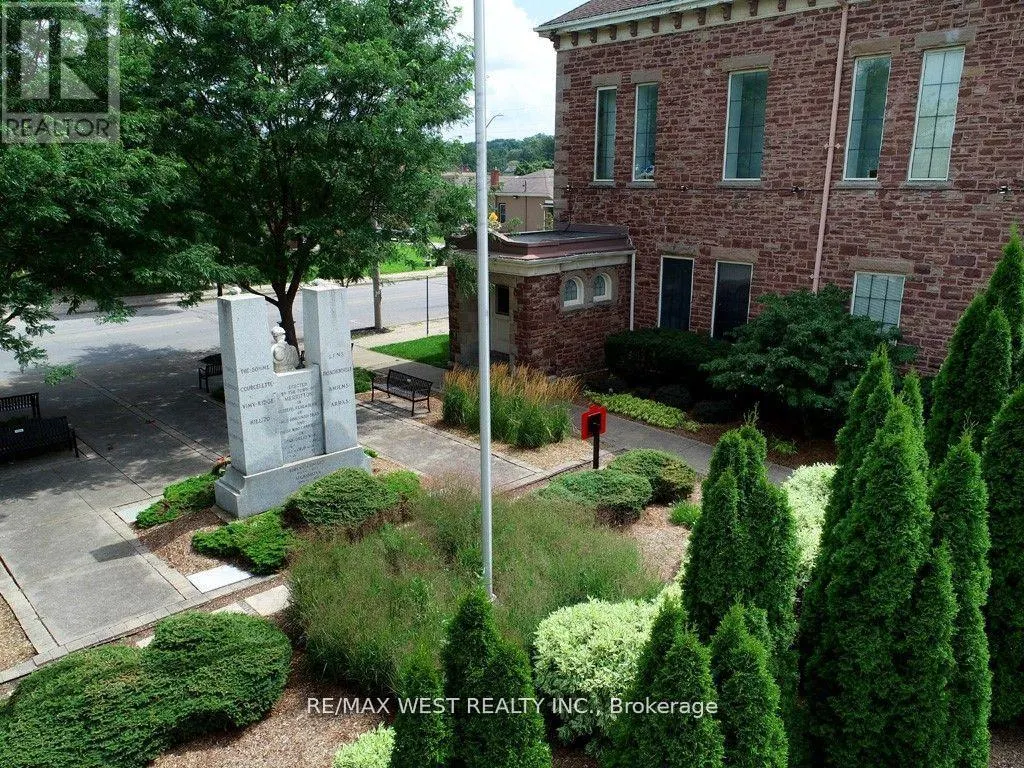 343 MERRITT STREET W