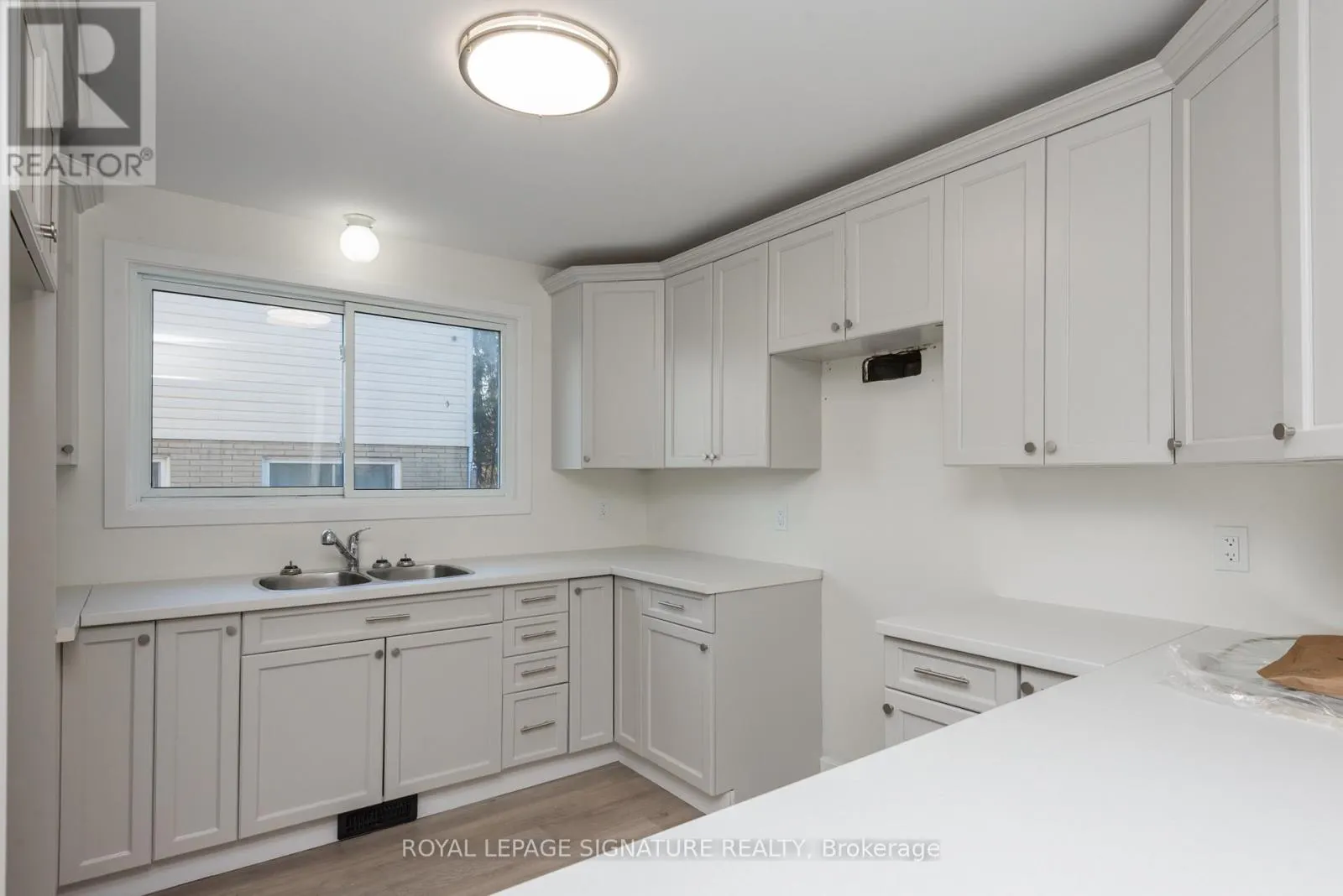 815 TACKABERRY DRIVE