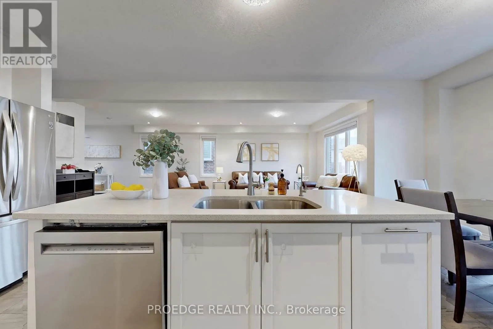 361 BEECHDROPS DRIVE