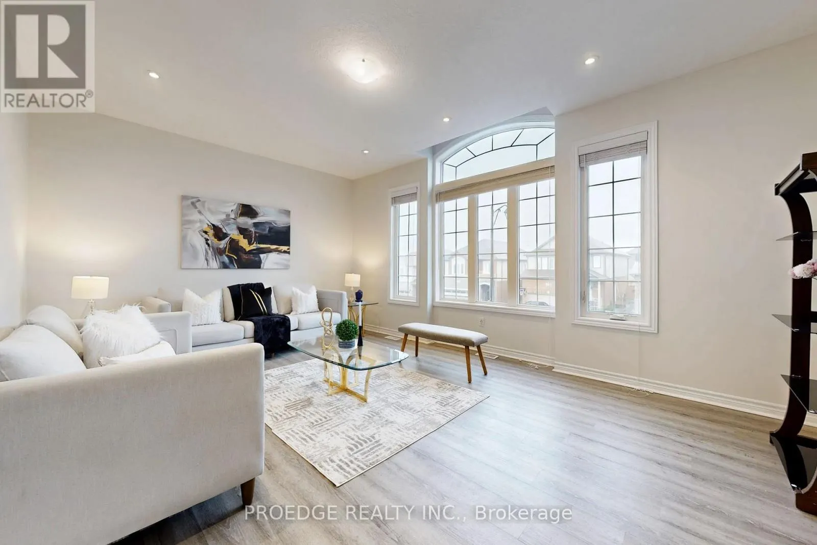 361 BEECHDROPS DRIVE