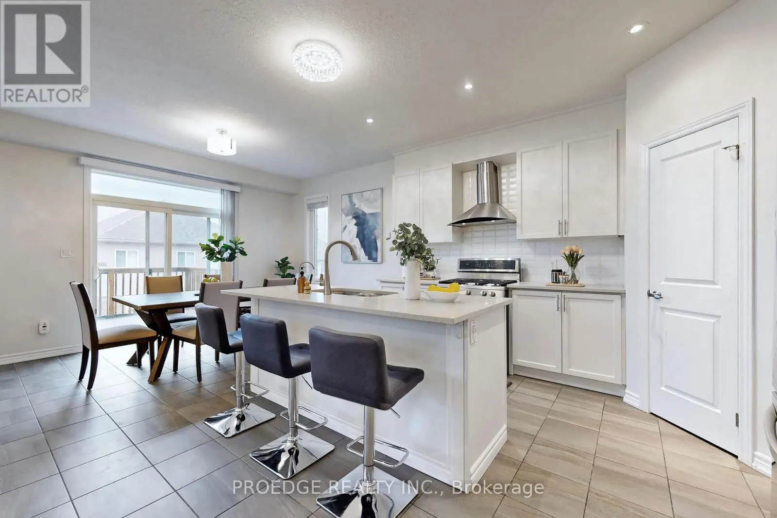 361 BEECHDROPS DRIVE