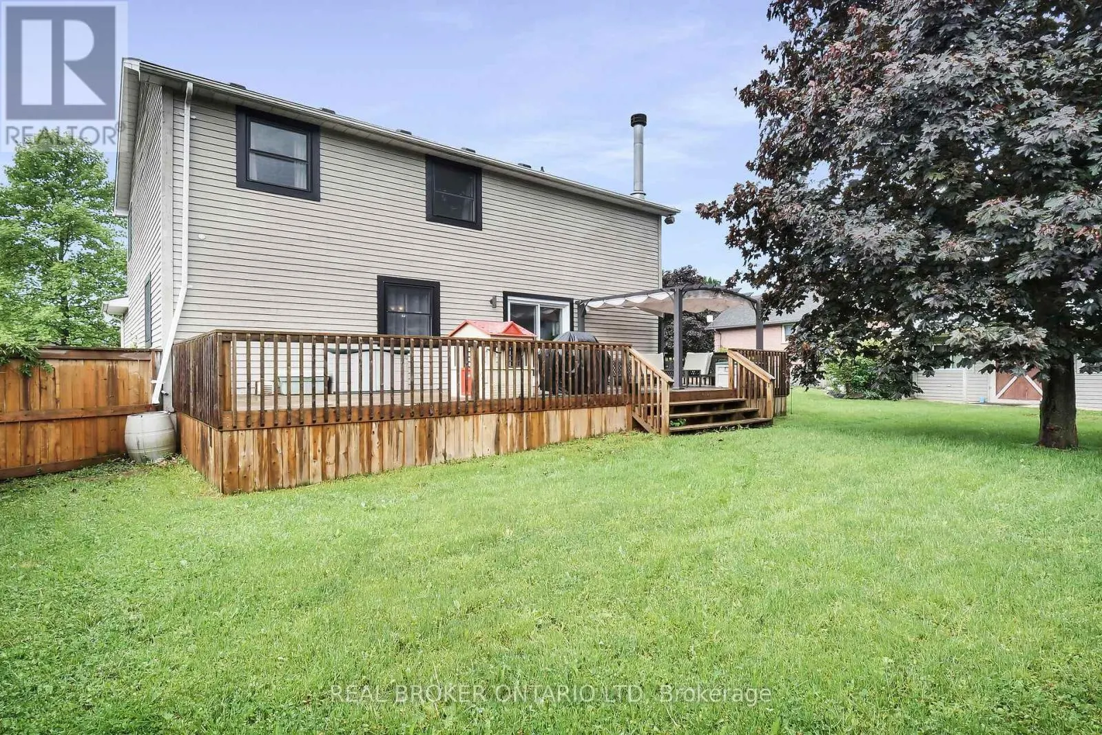 301&303 FRANCES STREET