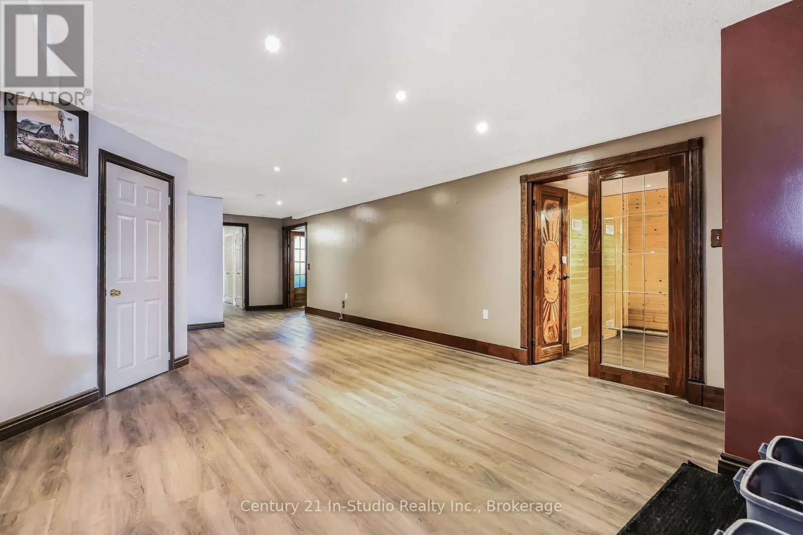 453157 GREY ROAD 2