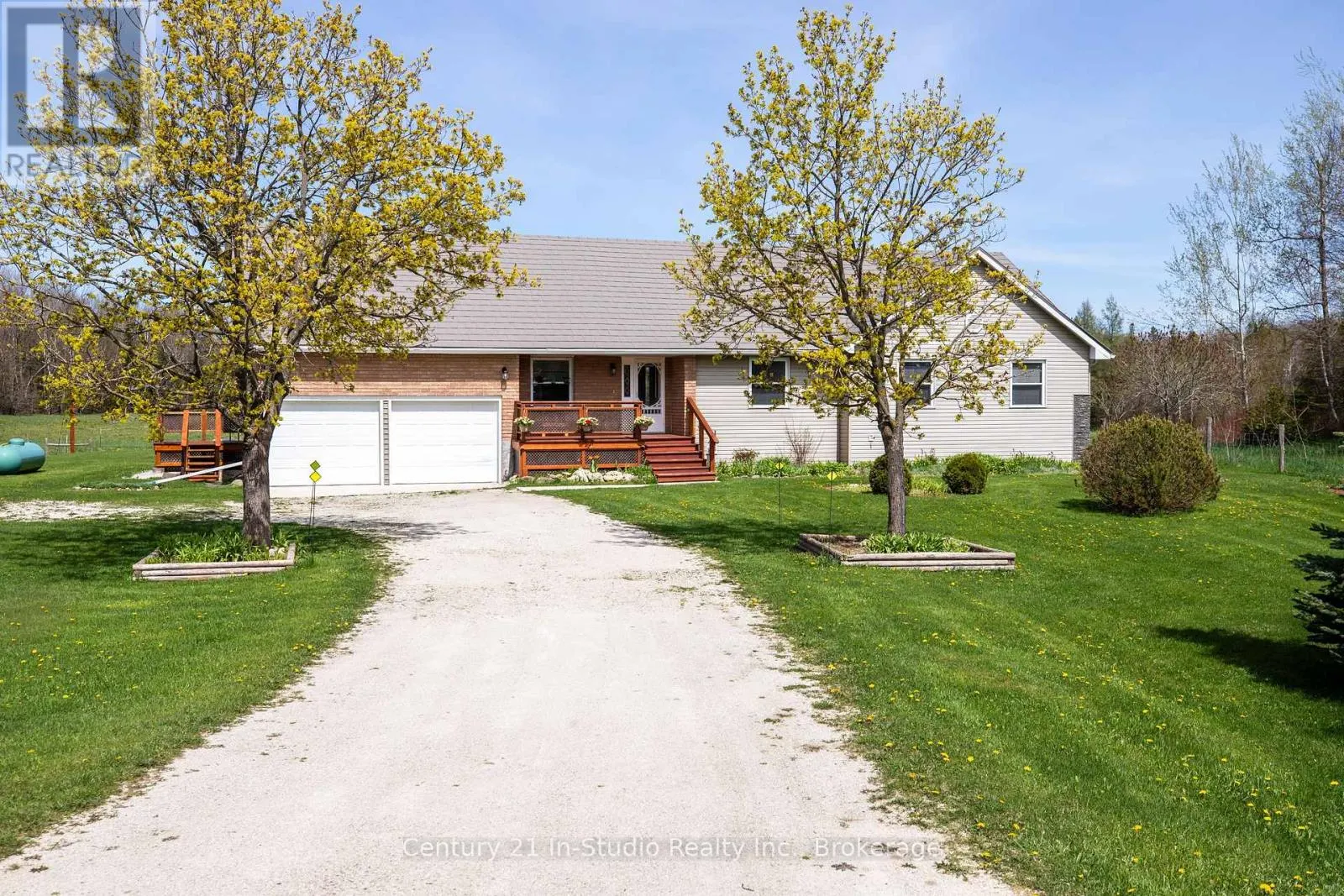 453157 GREY ROAD 2