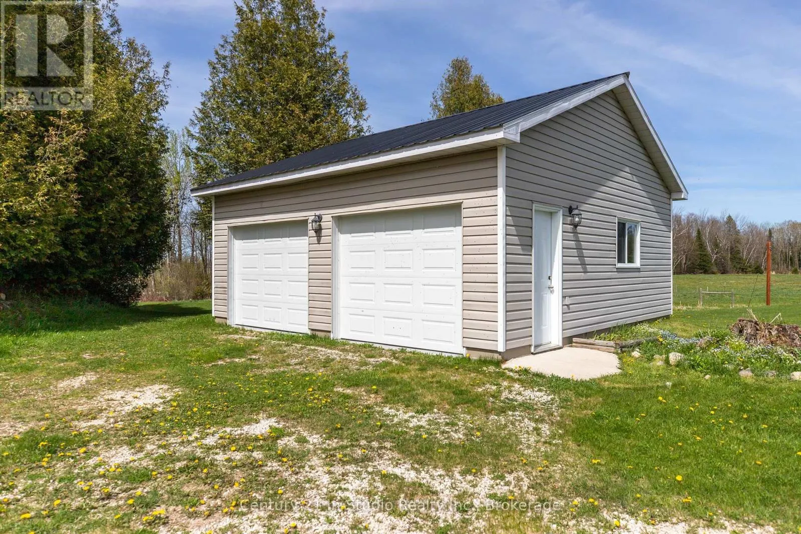 453157 GREY ROAD 2