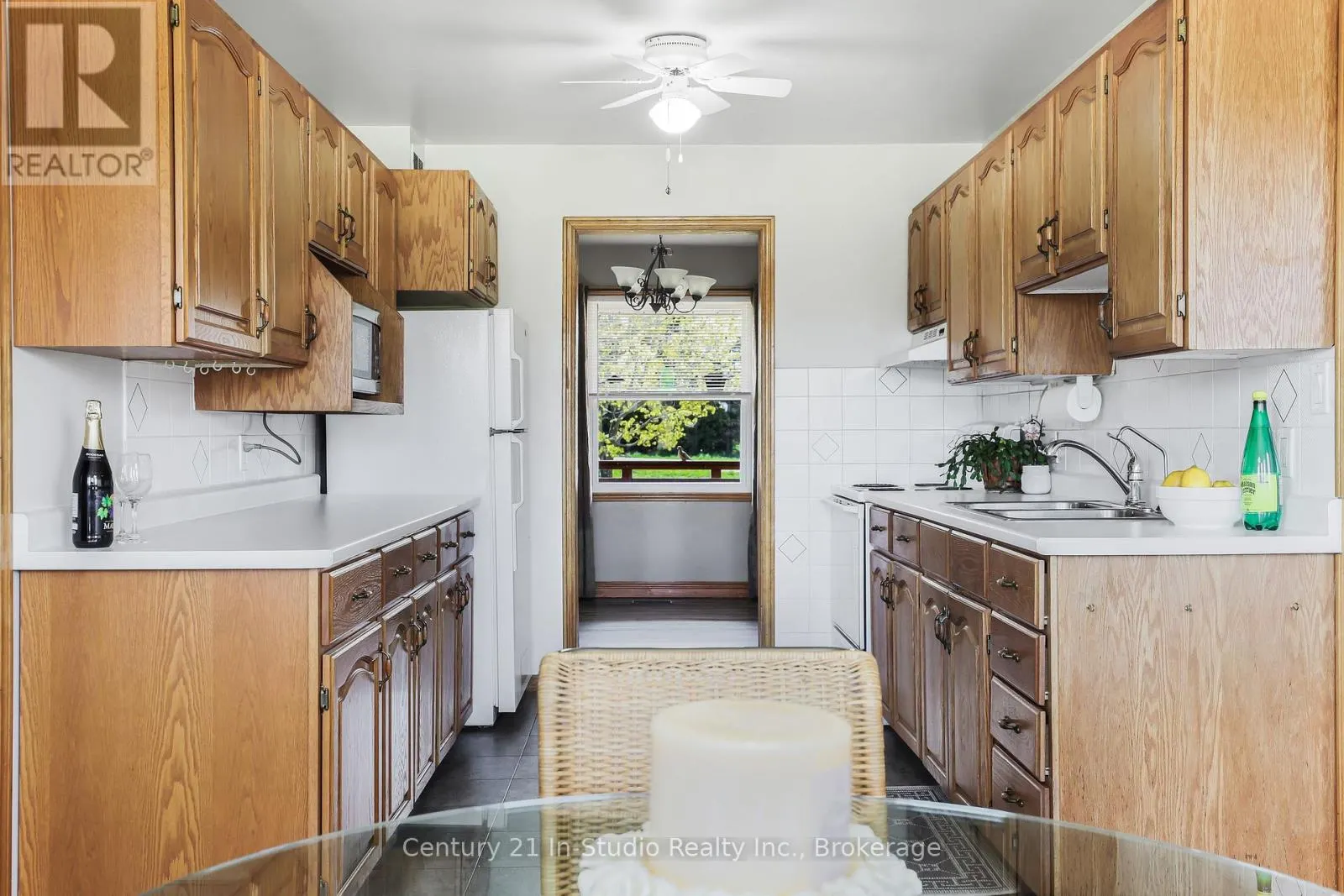 453157 GREY ROAD 2