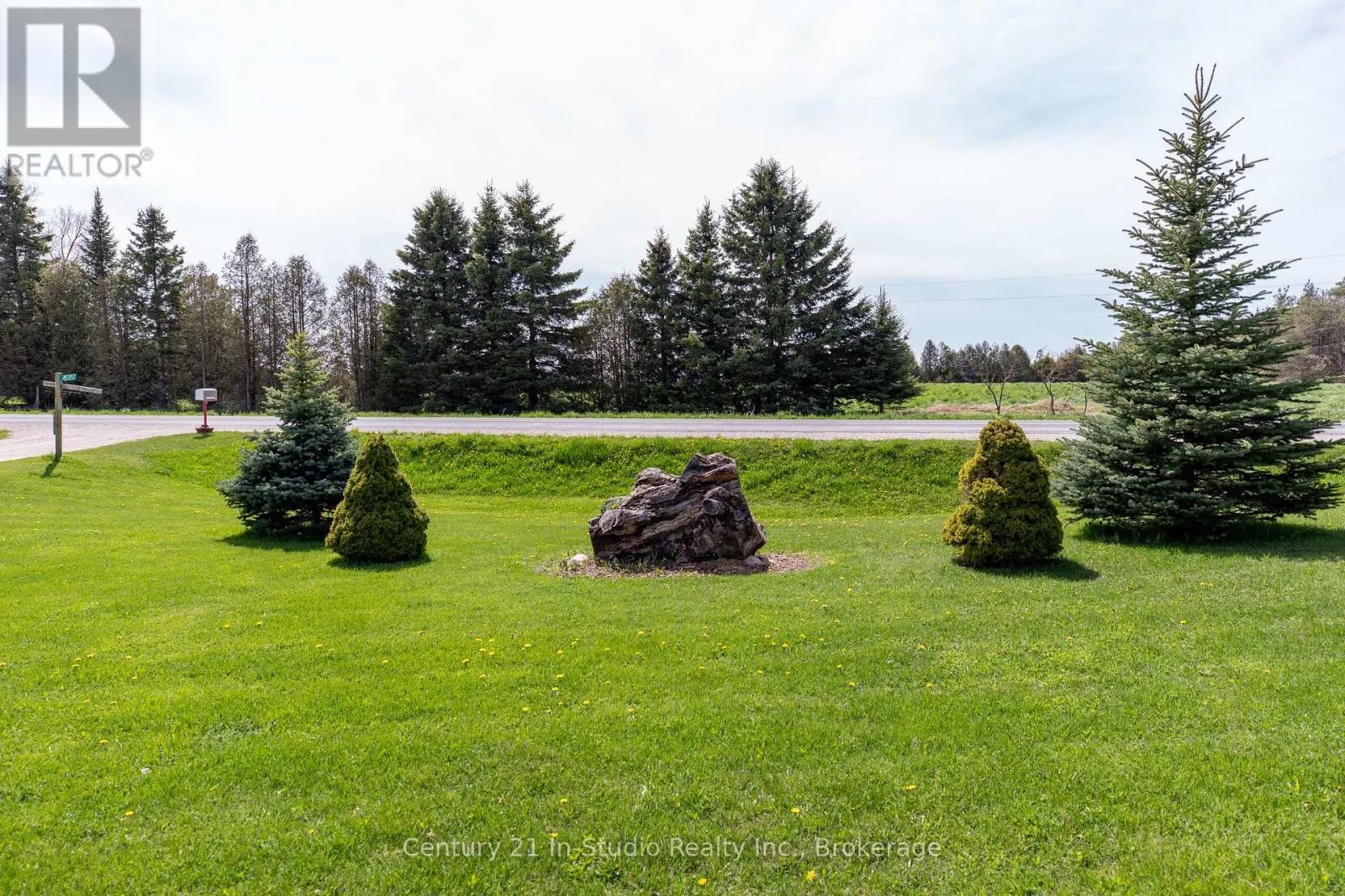 453157 GREY ROAD 2