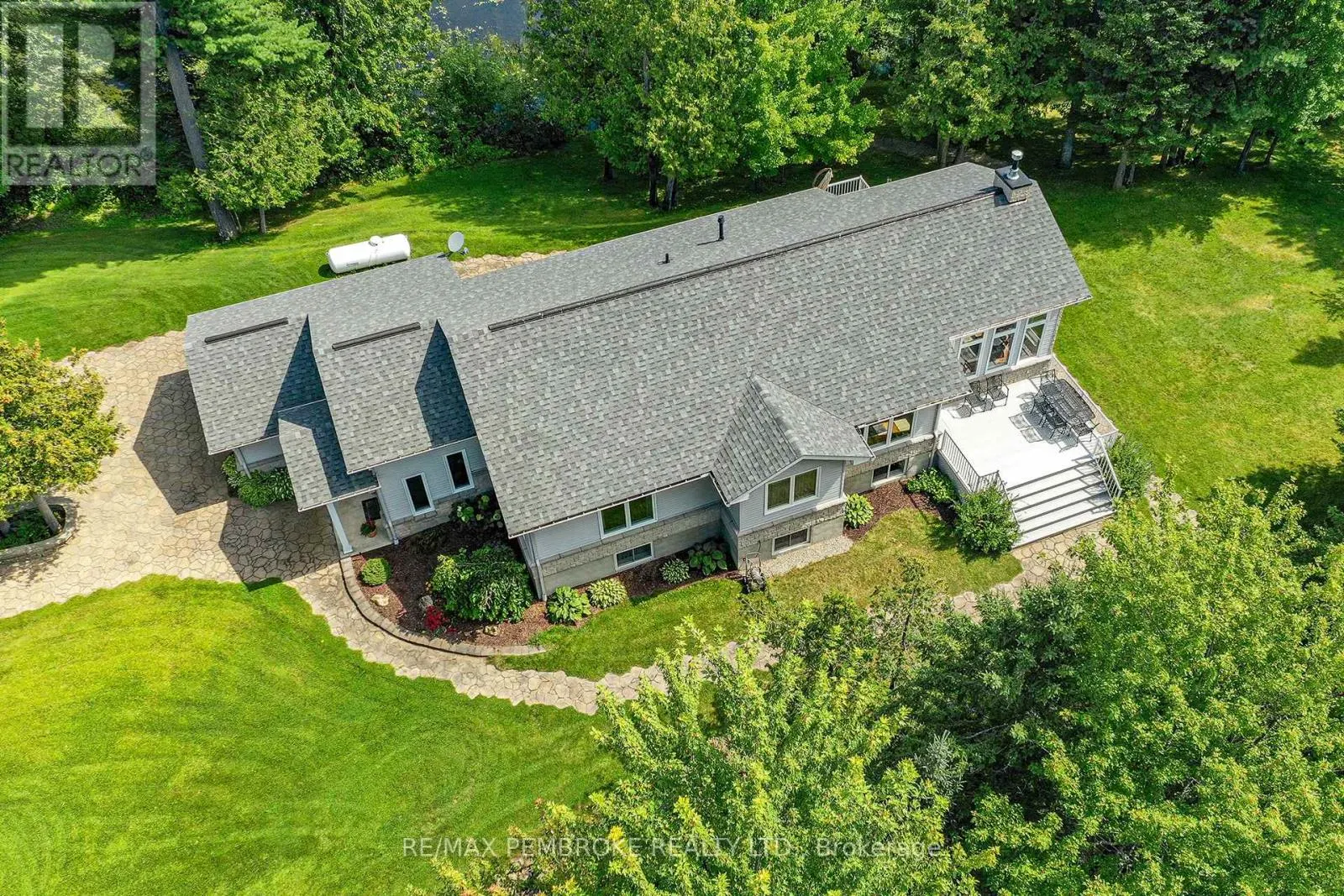 115 ISLAND VIEW DRIVE