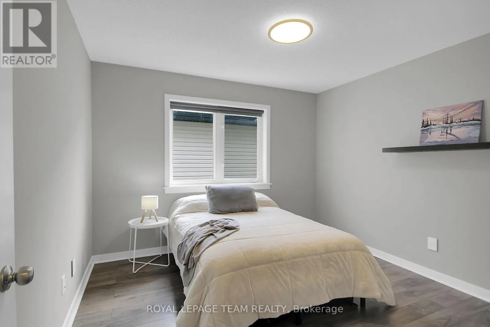 313 OXER PLACE
