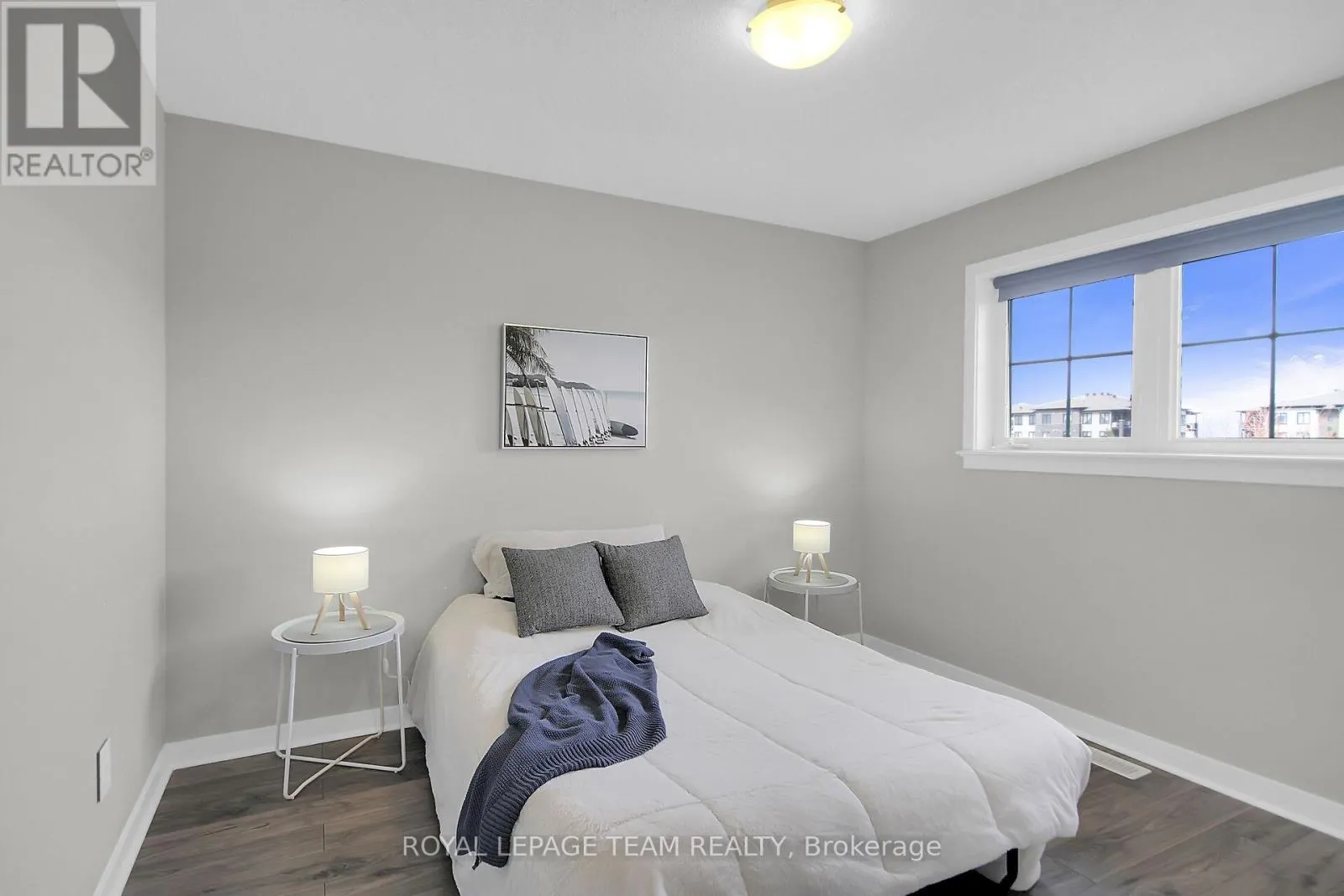 313 OXER PLACE