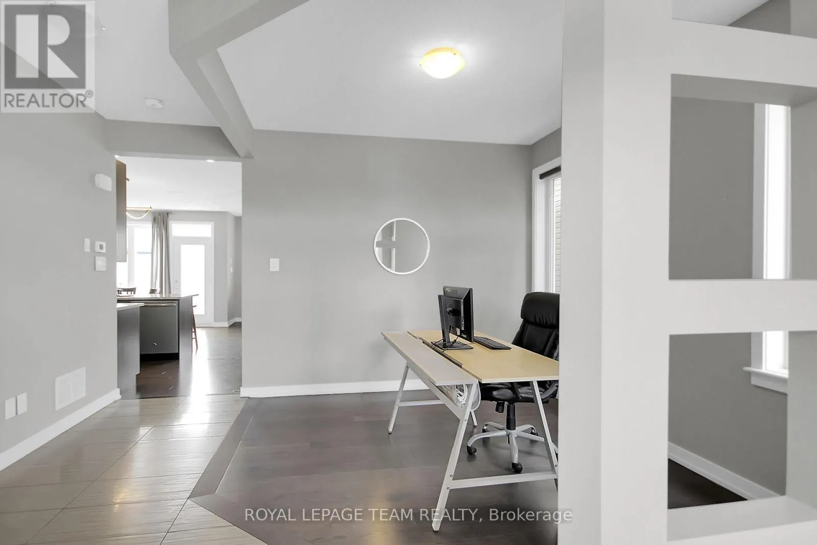 313 OXER PLACE