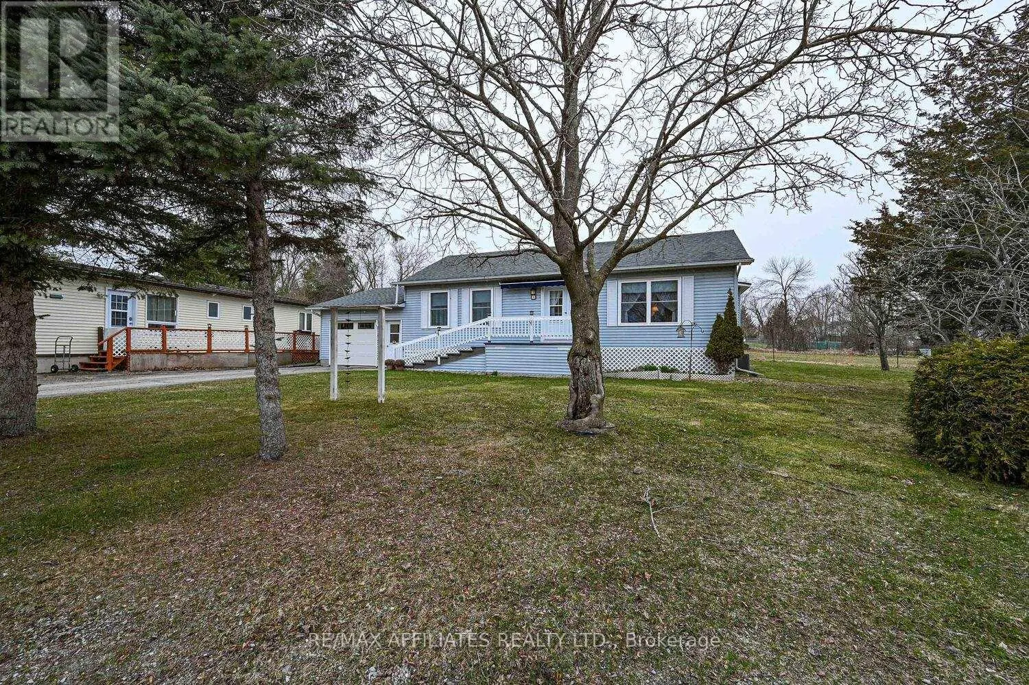 4 OTTERDALE CRESCENT