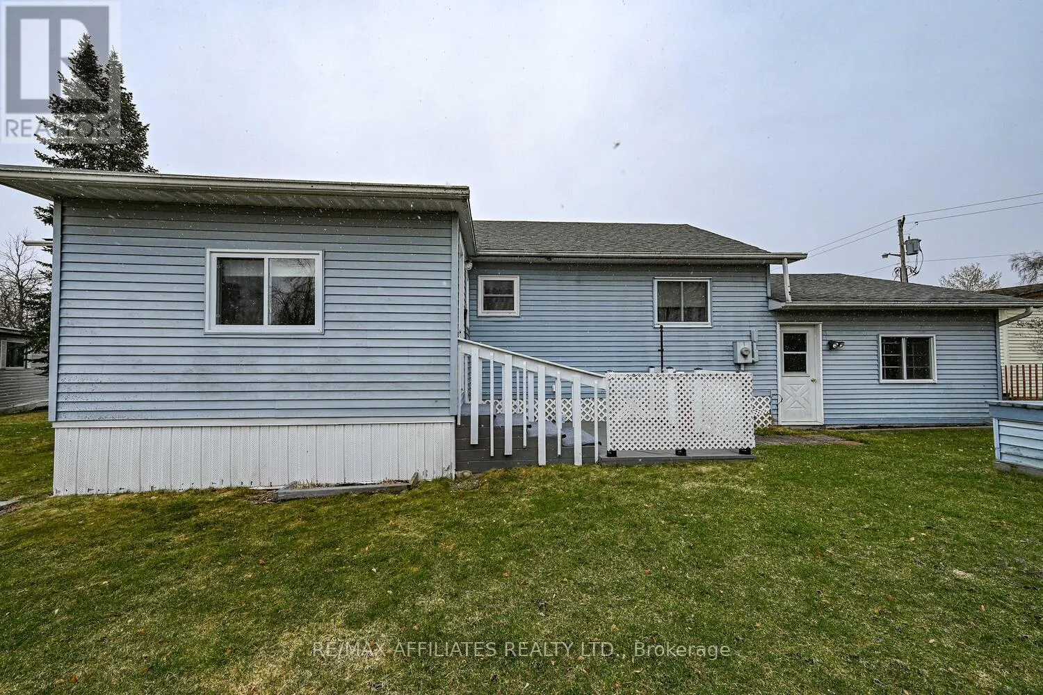 4 OTTERDALE CRESCENT