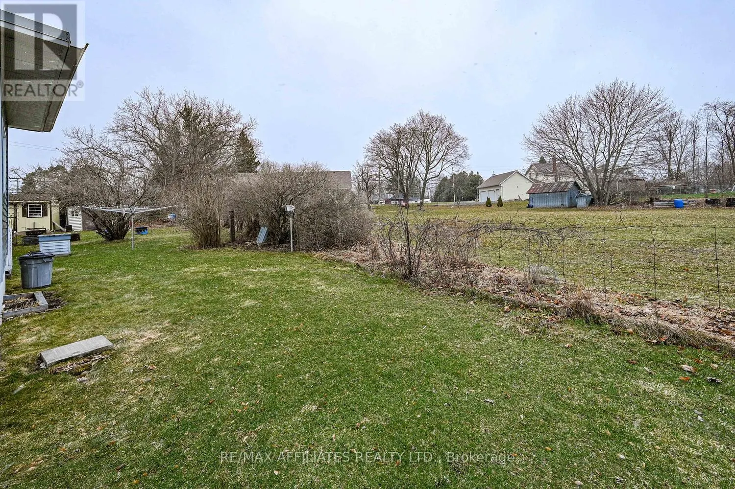 4 OTTERDALE CRESCENT